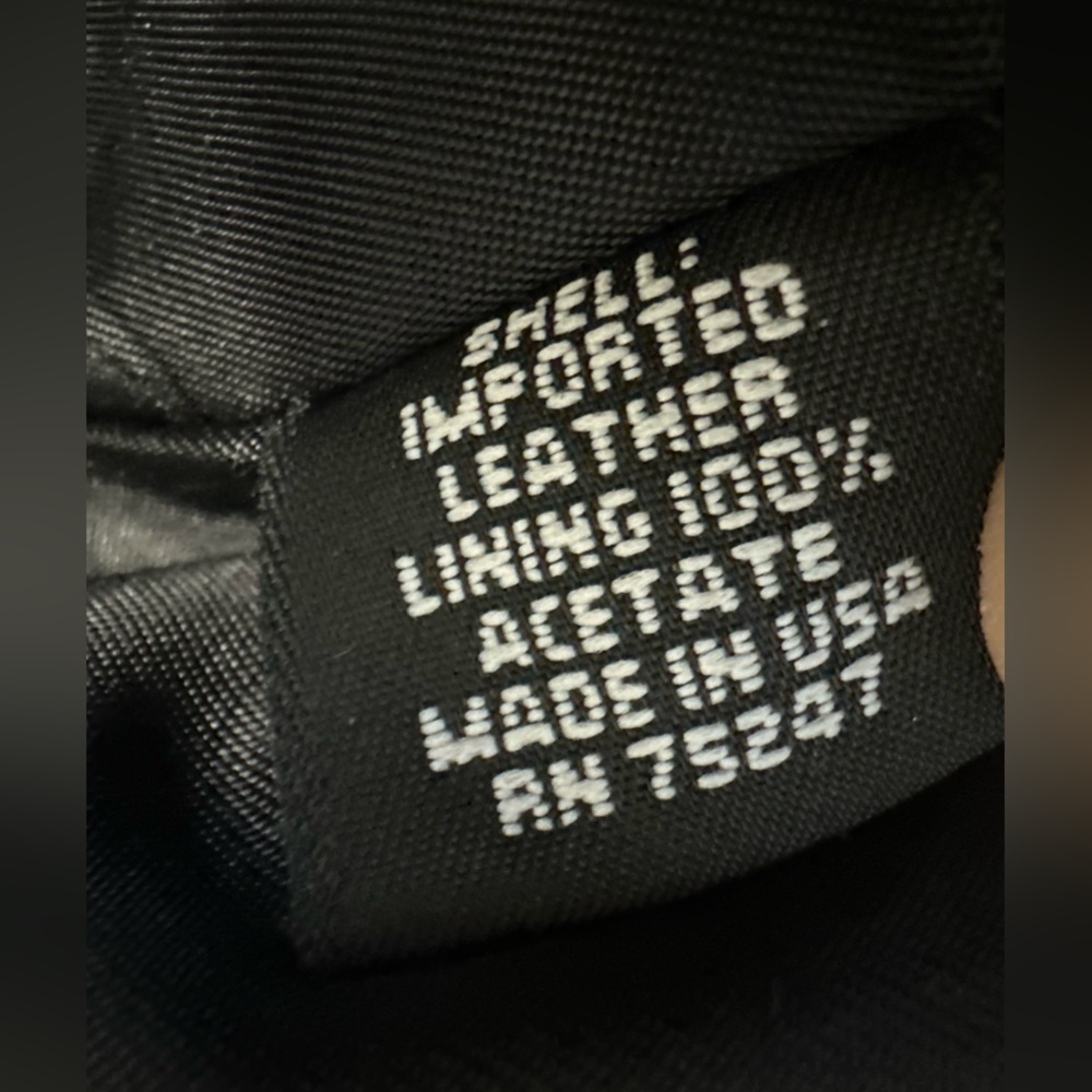 1990s Fitted Zip Up Leather Cropped Vest - Picture 8 of 8